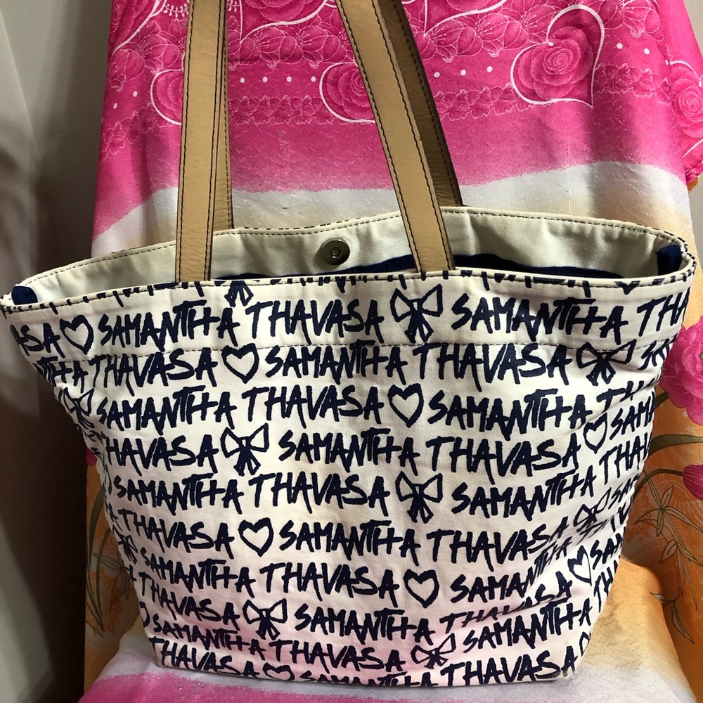 USED SAMANTHA THAVASA TOTE BAG